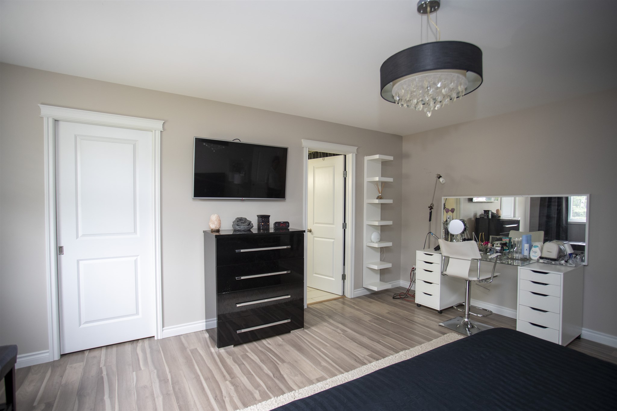 1771 Broadway Avenue, Thunder Bay, Ontario, Canada