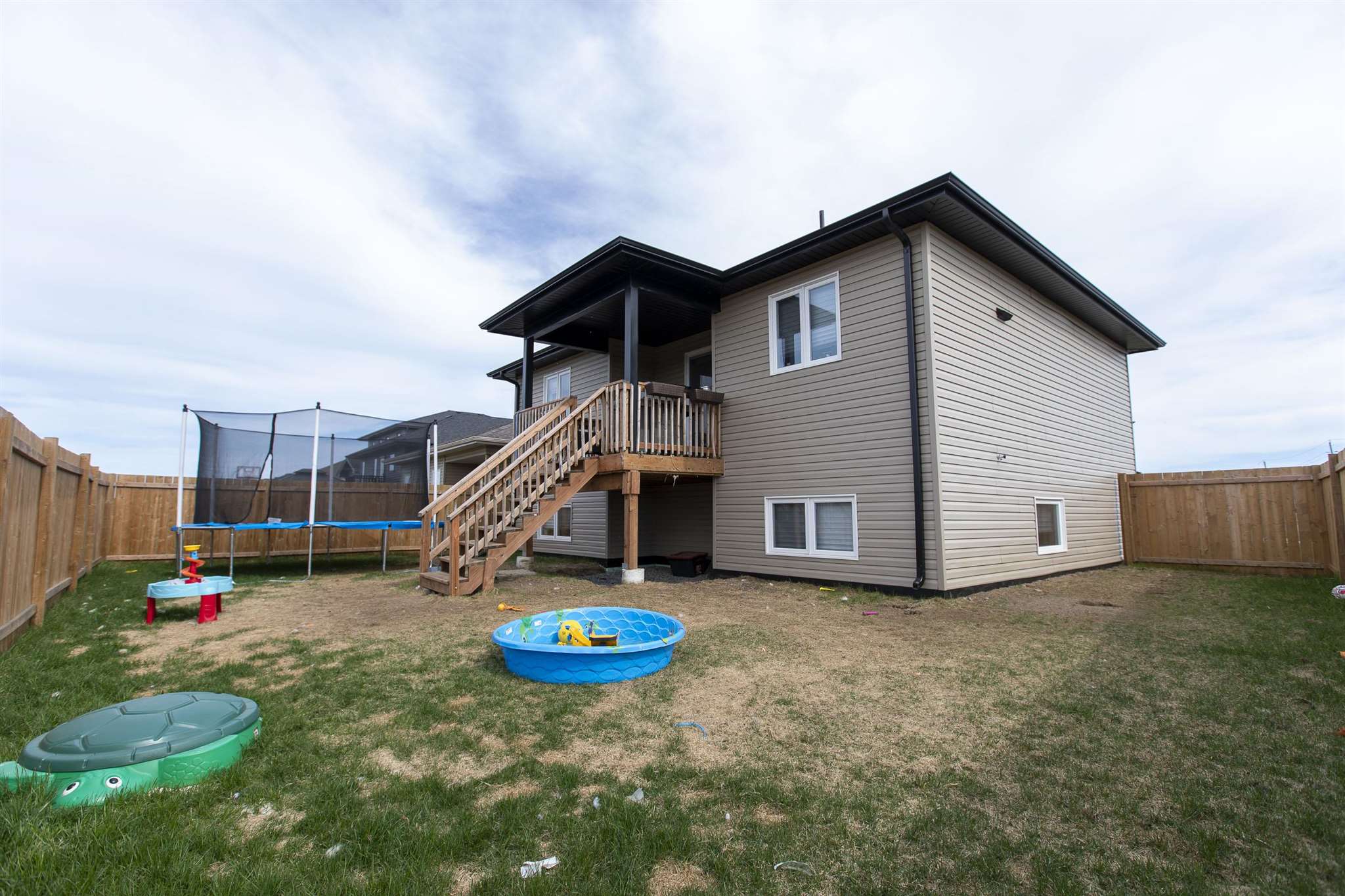 497 Muskrat Drive, Thunder Bay, Ontario, Canada