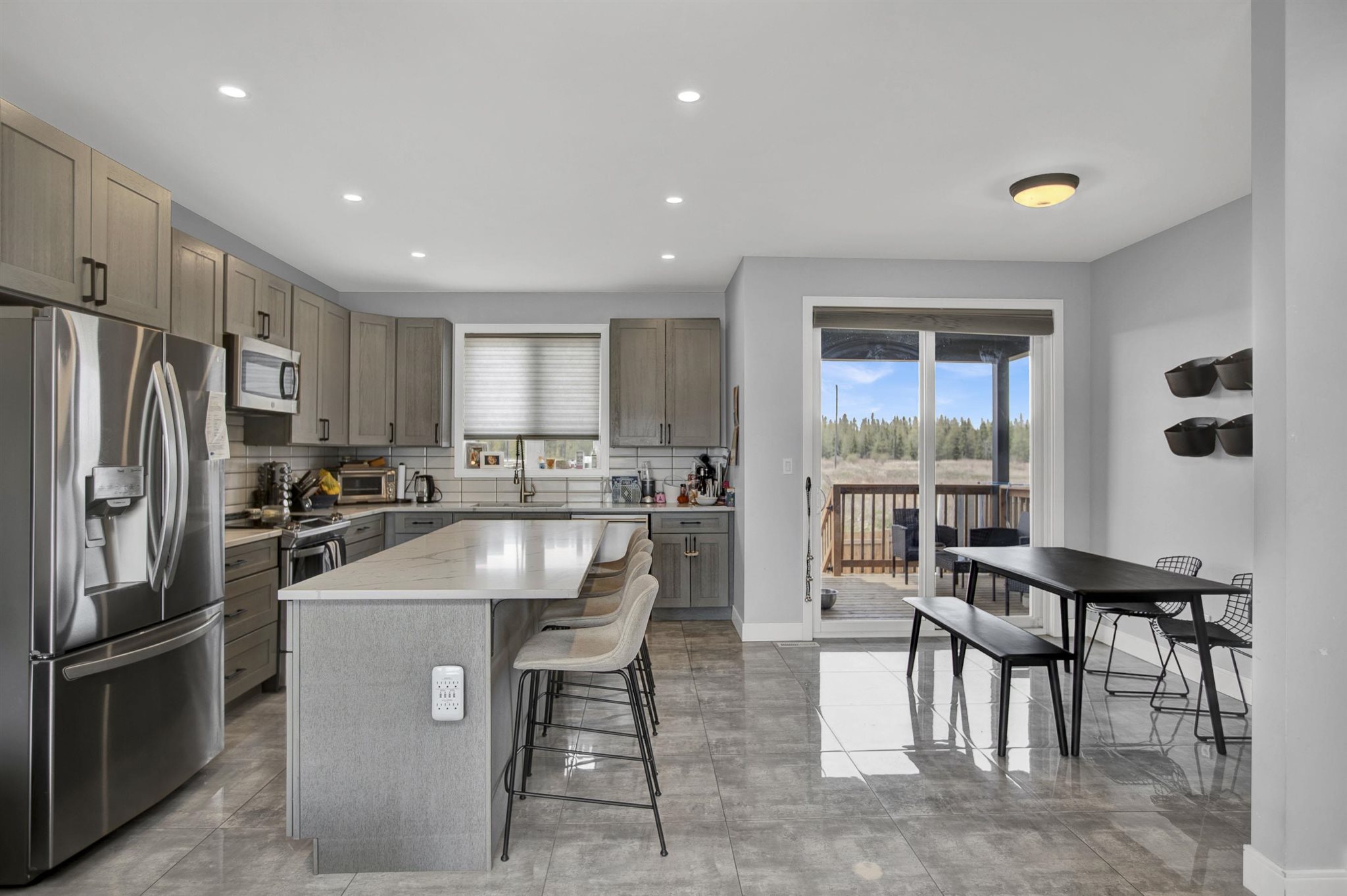 497 Muskrat Drive, Thunder Bay, Ontario, Canada