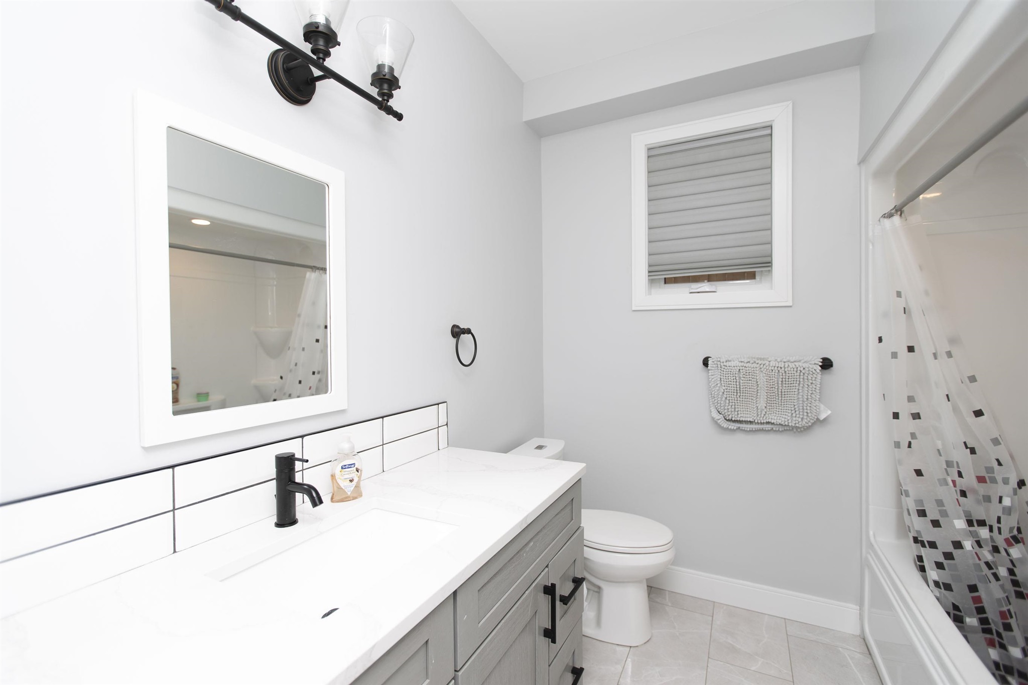 497 Muskrat Drive, Thunder Bay, Ontario, Canada