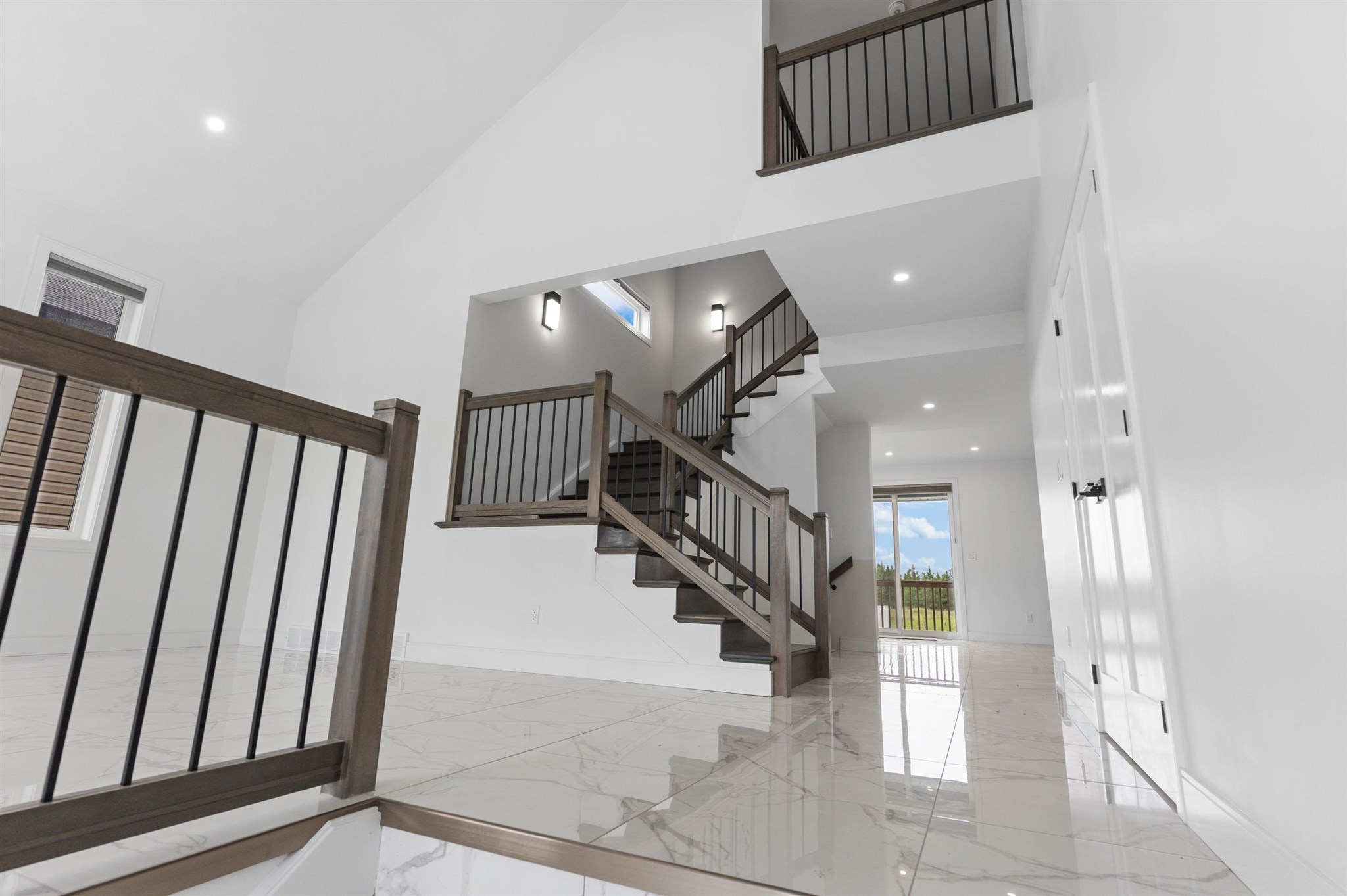 433 Muskrat Drive, Thunder Bay, Ontario, Canada photo 3