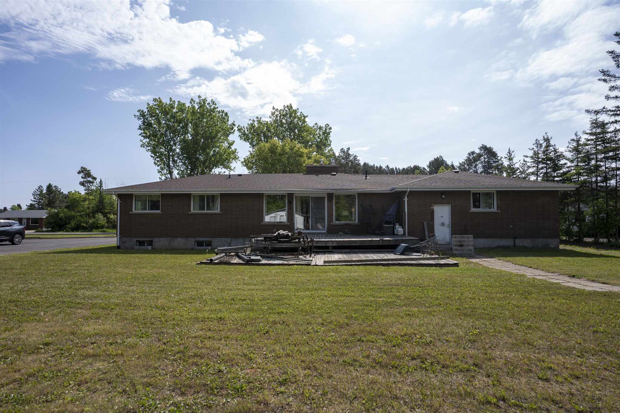 2019 Scotland Street, Thunder Bay, Ontario, Canada photo 29