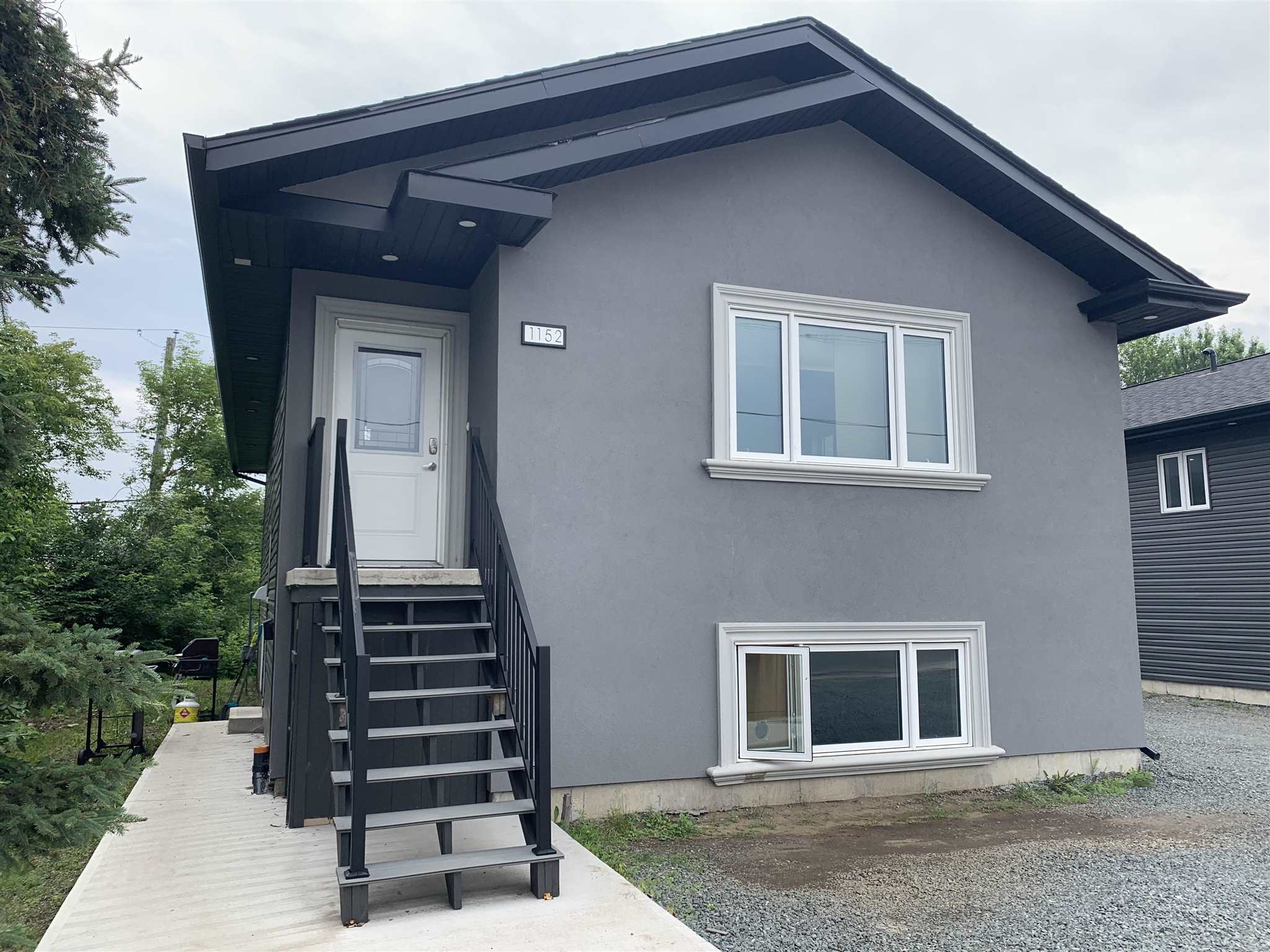 1152 arthur street w, Thunder Bay Ontario, Canada
