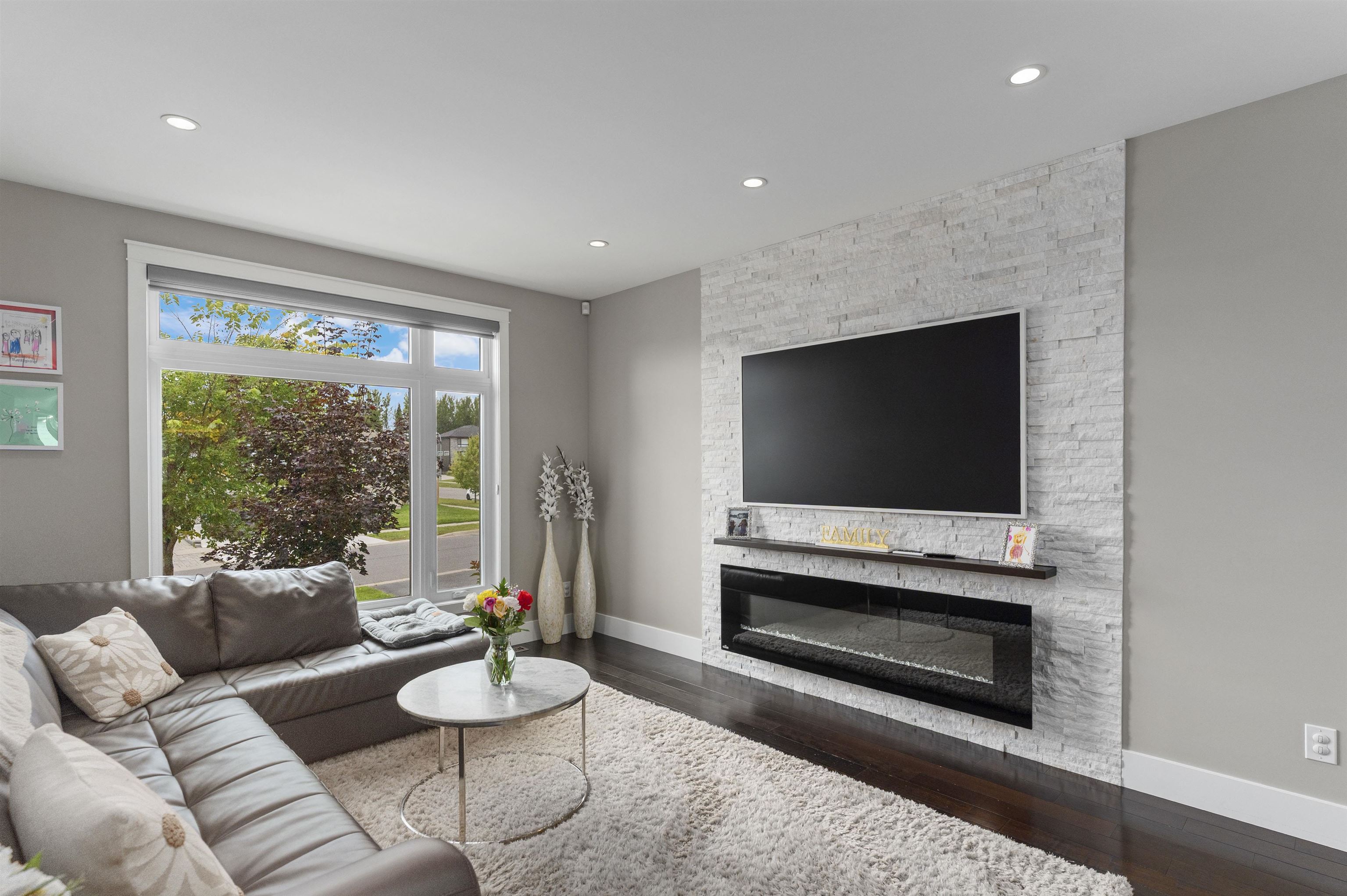 197 Sunflower Street, Thunder Bay, Ontario, Canada photo 4