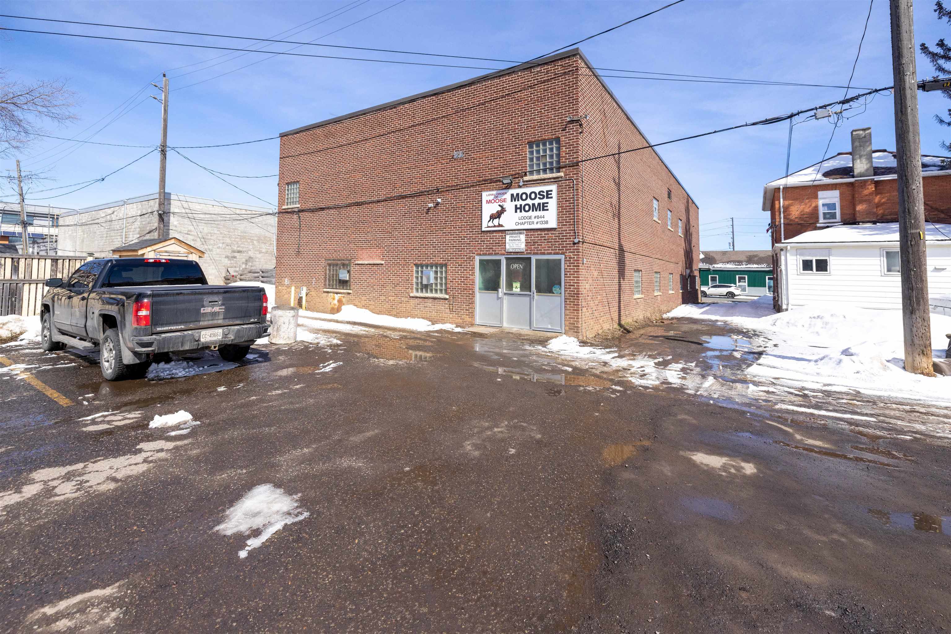 317 May Street S, Thunder Bay, Ontario, Canada photo 3