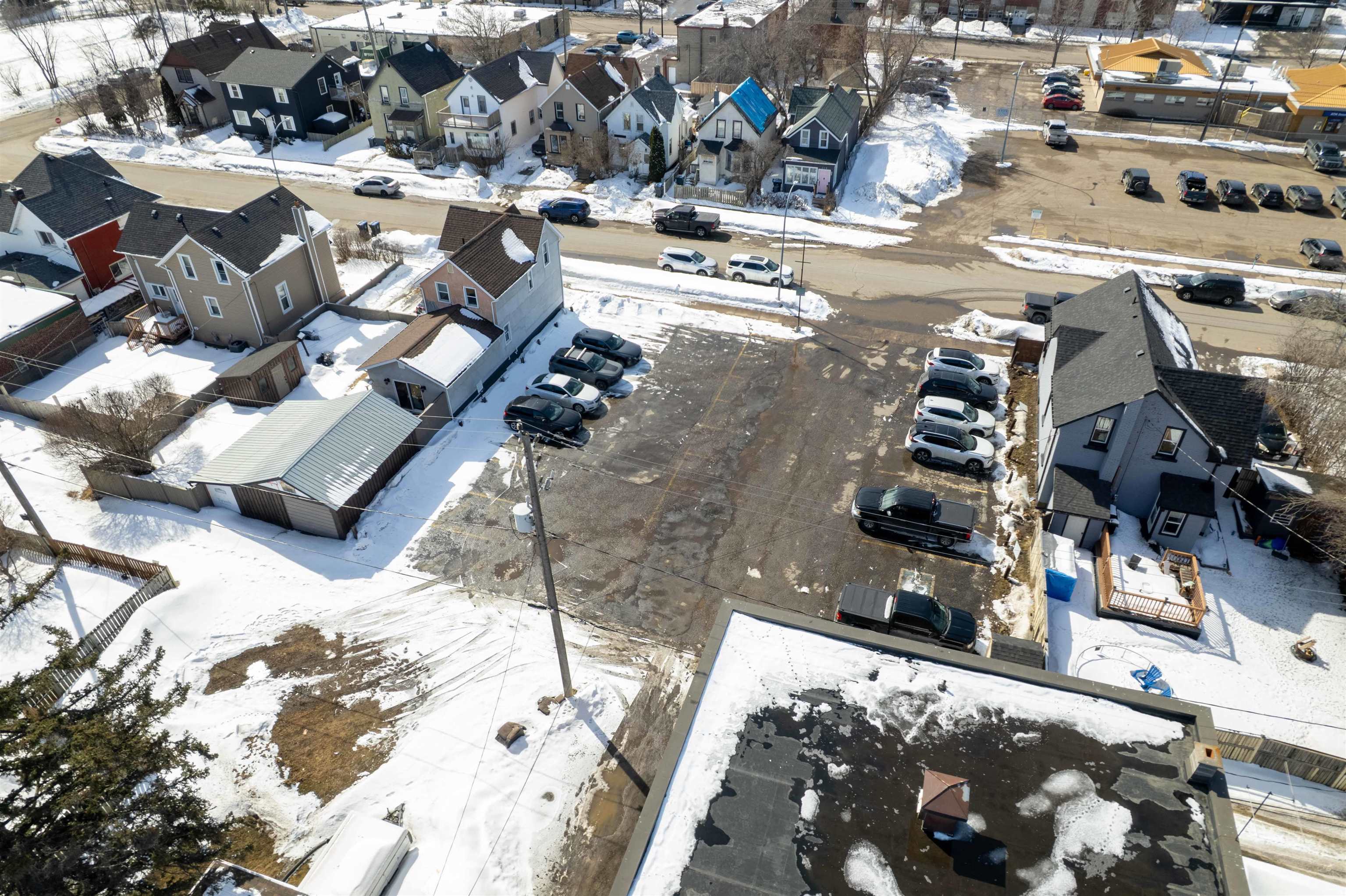 317 May Street S, Thunder Bay, Ontario, Canada photo 6
