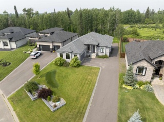 157 whitewater place, Thunder Bay Ontario, Canada