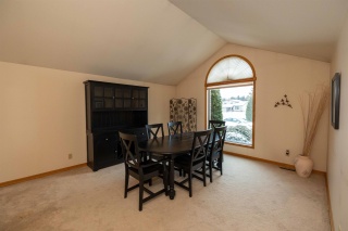 2200 Bordeaux Crescent, Thunder Bay Ontario