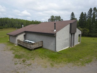 240 alton road, Thunder Bay Ontario, Canada