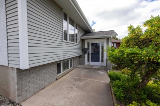 153 theresa street, Thunder Bay Ontario, Canada