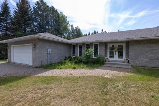 1155 victor street s, Thunder Bay Ontario, Canada