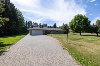 1155 victor street s, Thunder Bay Ontario, Canada