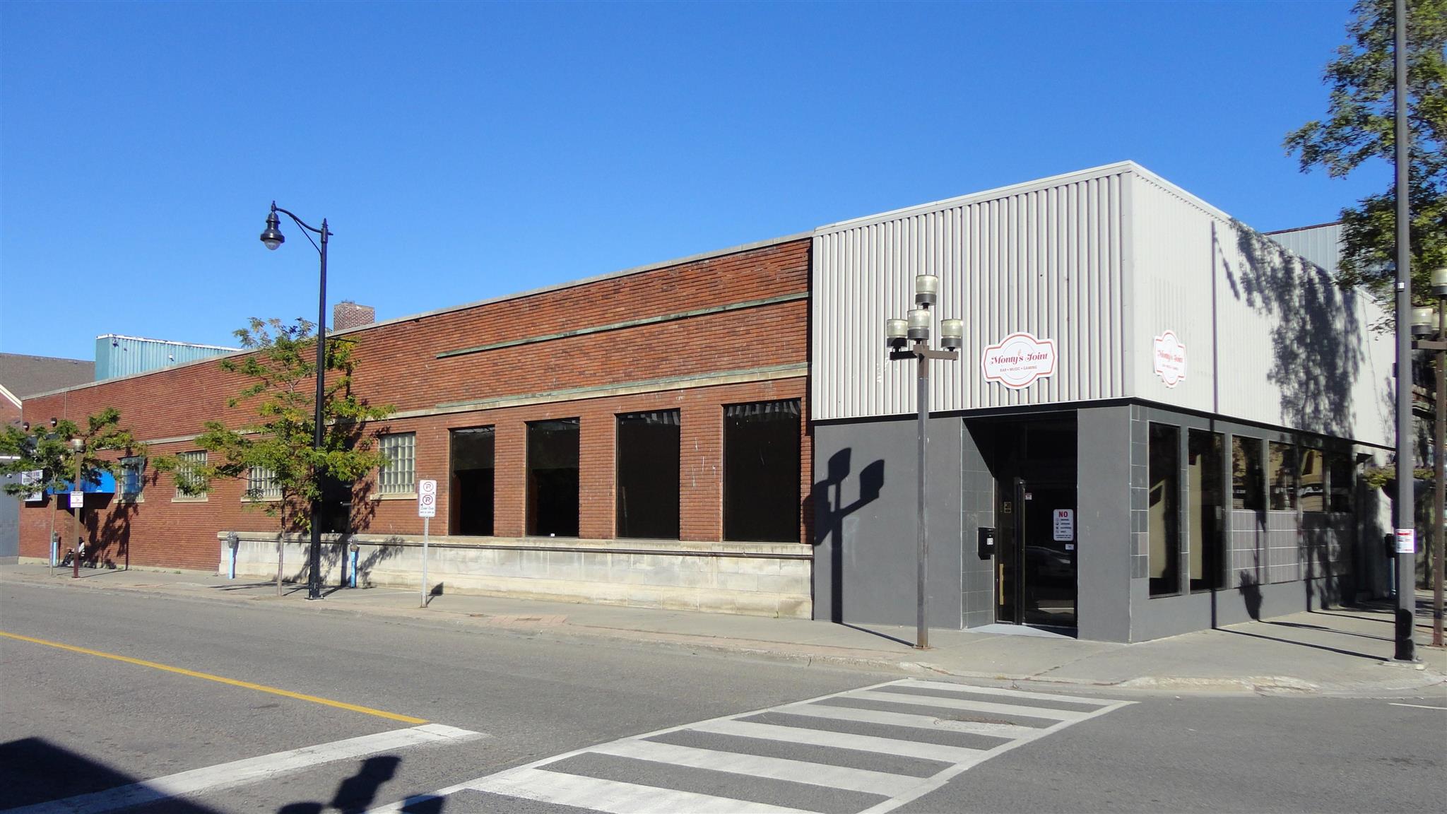 513 Victoria Avenue E, Thunder Bay, Ontario, Canada photo 1