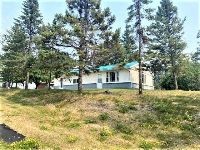 906 Hwy 11, Pinewood Ontario, Canada