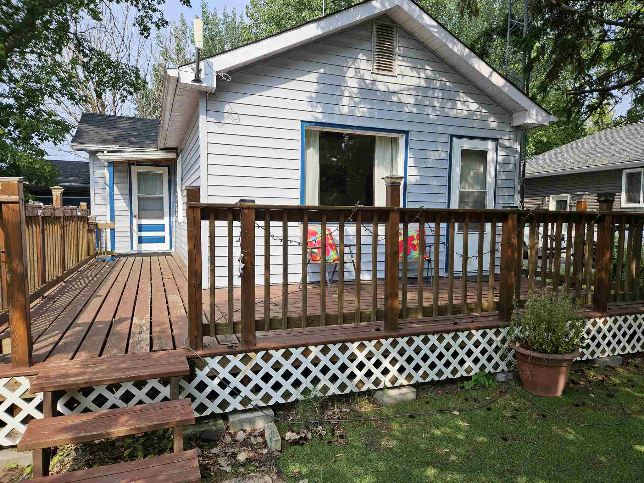 85 Main Street, Barwick Ontario, Canada