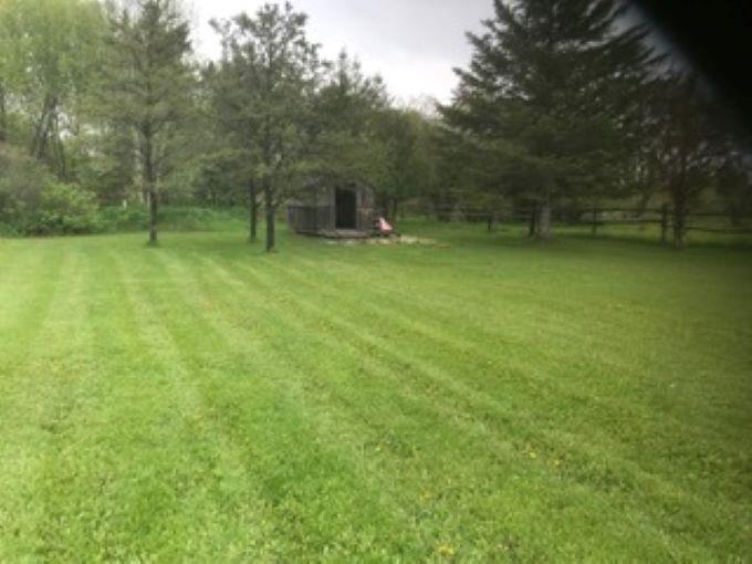 100 Queen Street, Barwick, Ontario, Canada