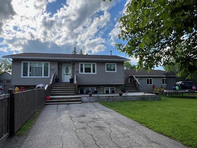 17 Robert Street, Emo Ontario, Canada
