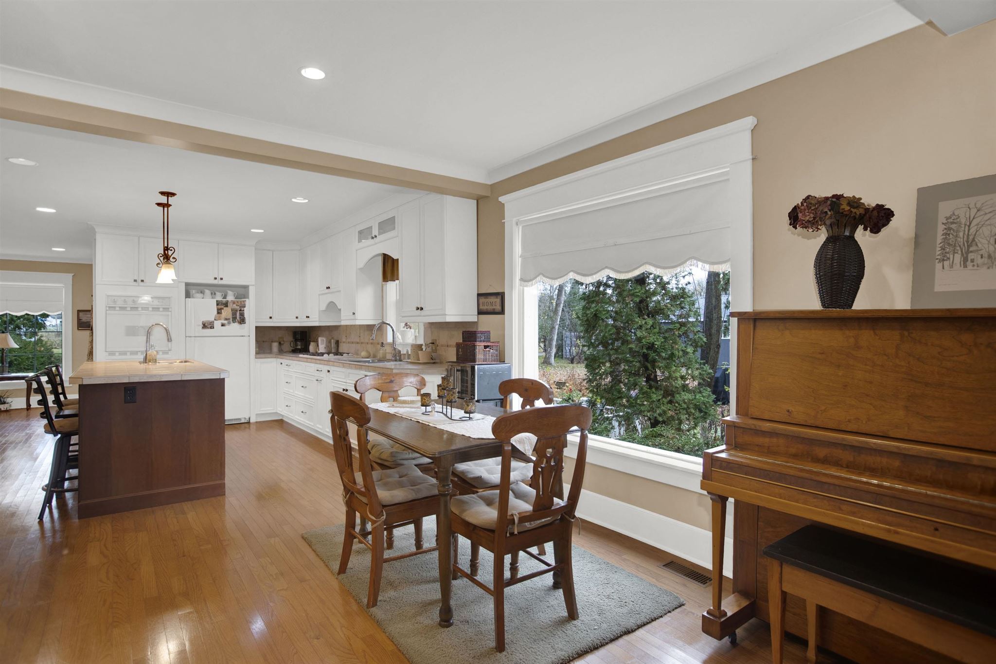 118 Front Street, Emo, Ontario, Canada photo 6