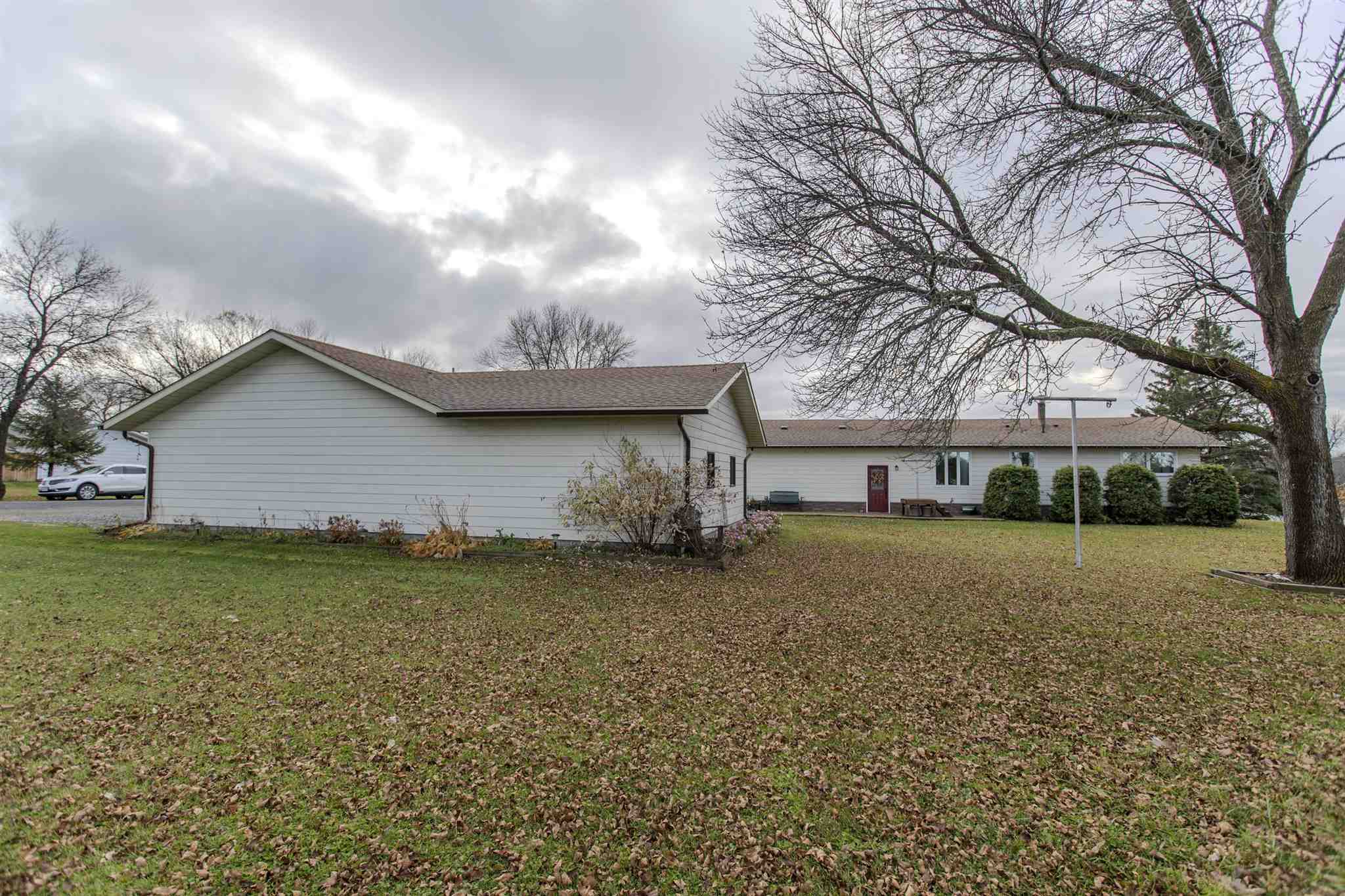 57 Strachan Drive, Emo, Ontario, Canada photo 31