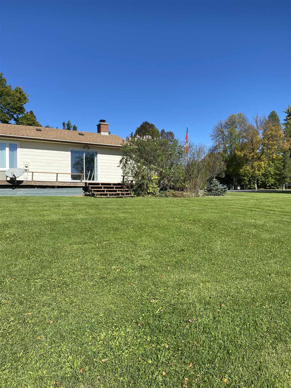 57 Strachan Drive, Emo, Ontario, Canada photo 39