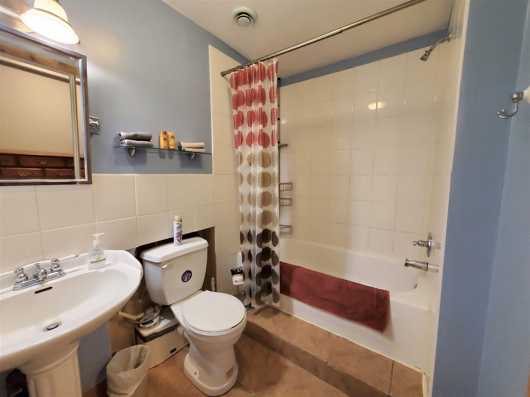 100 Queen Street, Barwick, Ontario, Canada photo 32