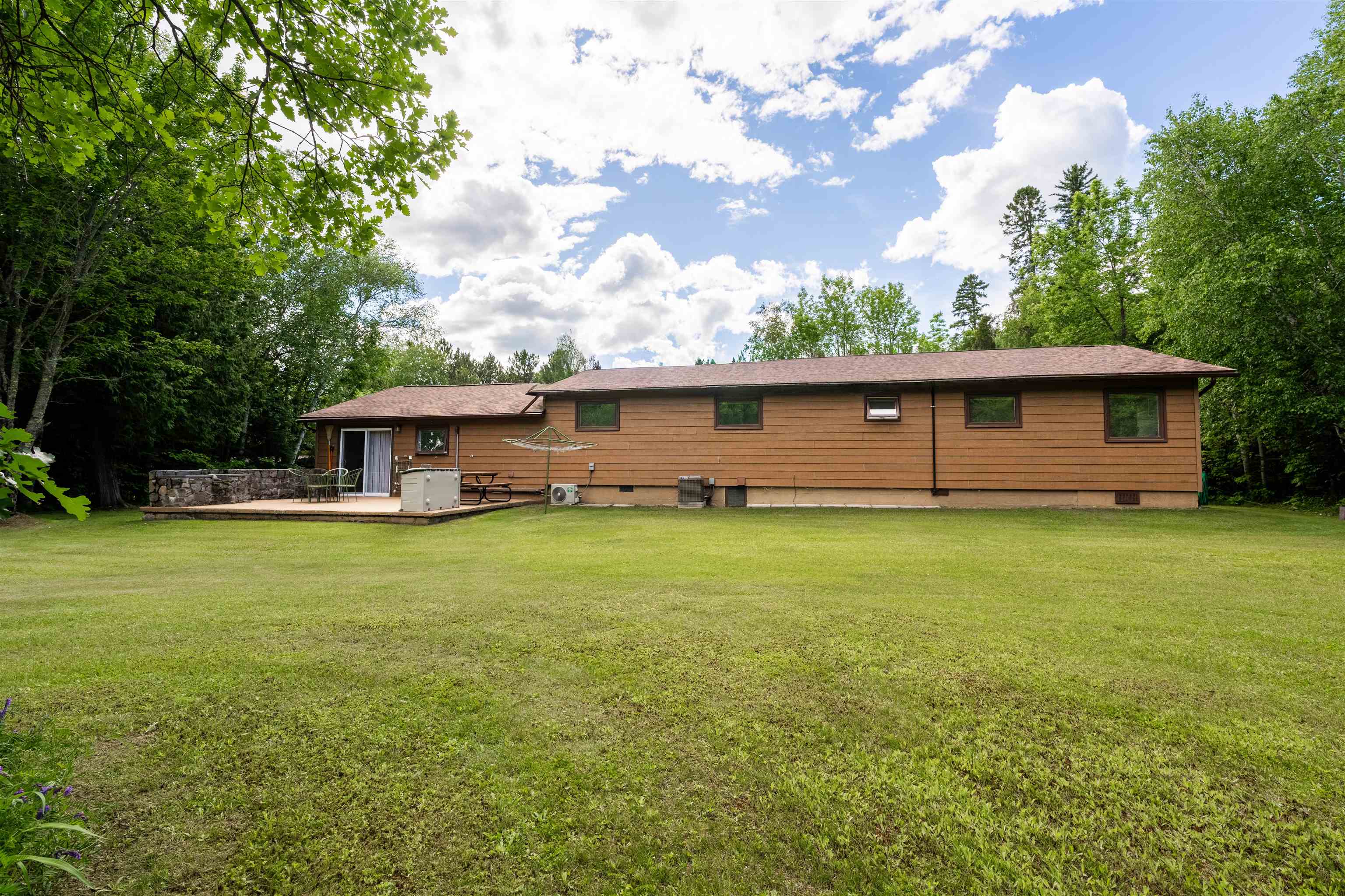 1558 HWY 71, Nestor Falls, Ontario, Canada photo 9