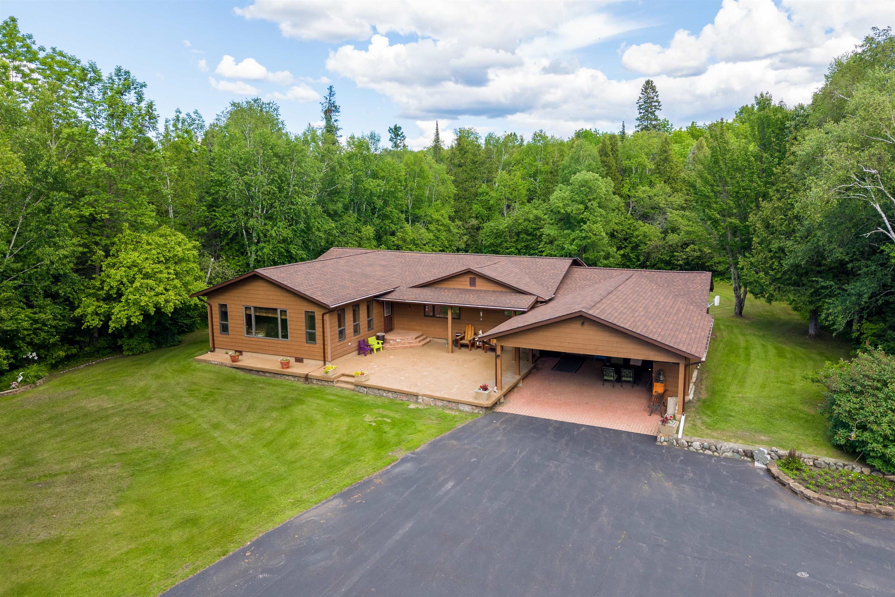 1558 HWY 71, Nestor Falls, Ontario, Canada photo 10