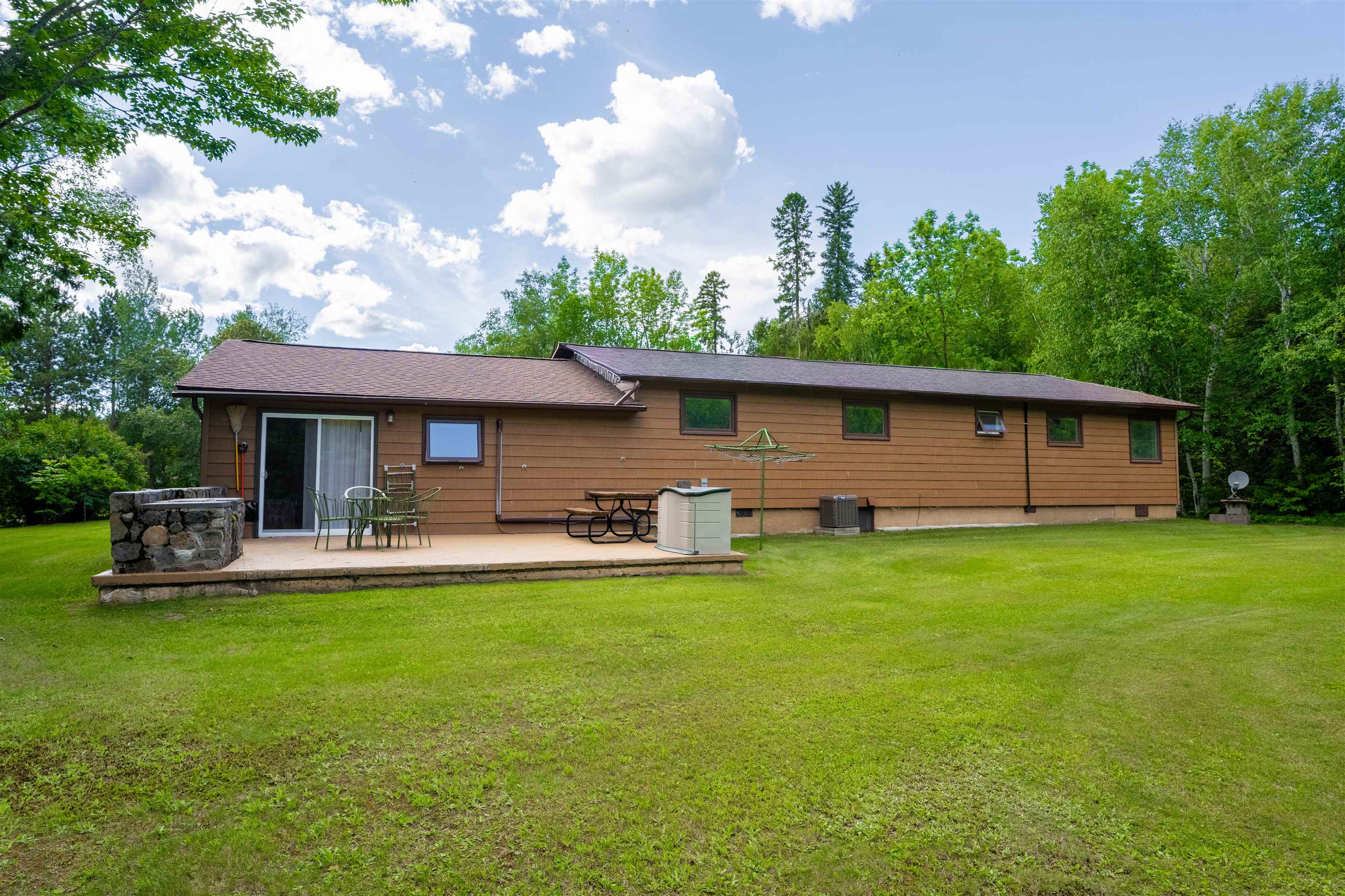 1558 HWY 71, Nestor Falls, Ontario, Canada photo 11