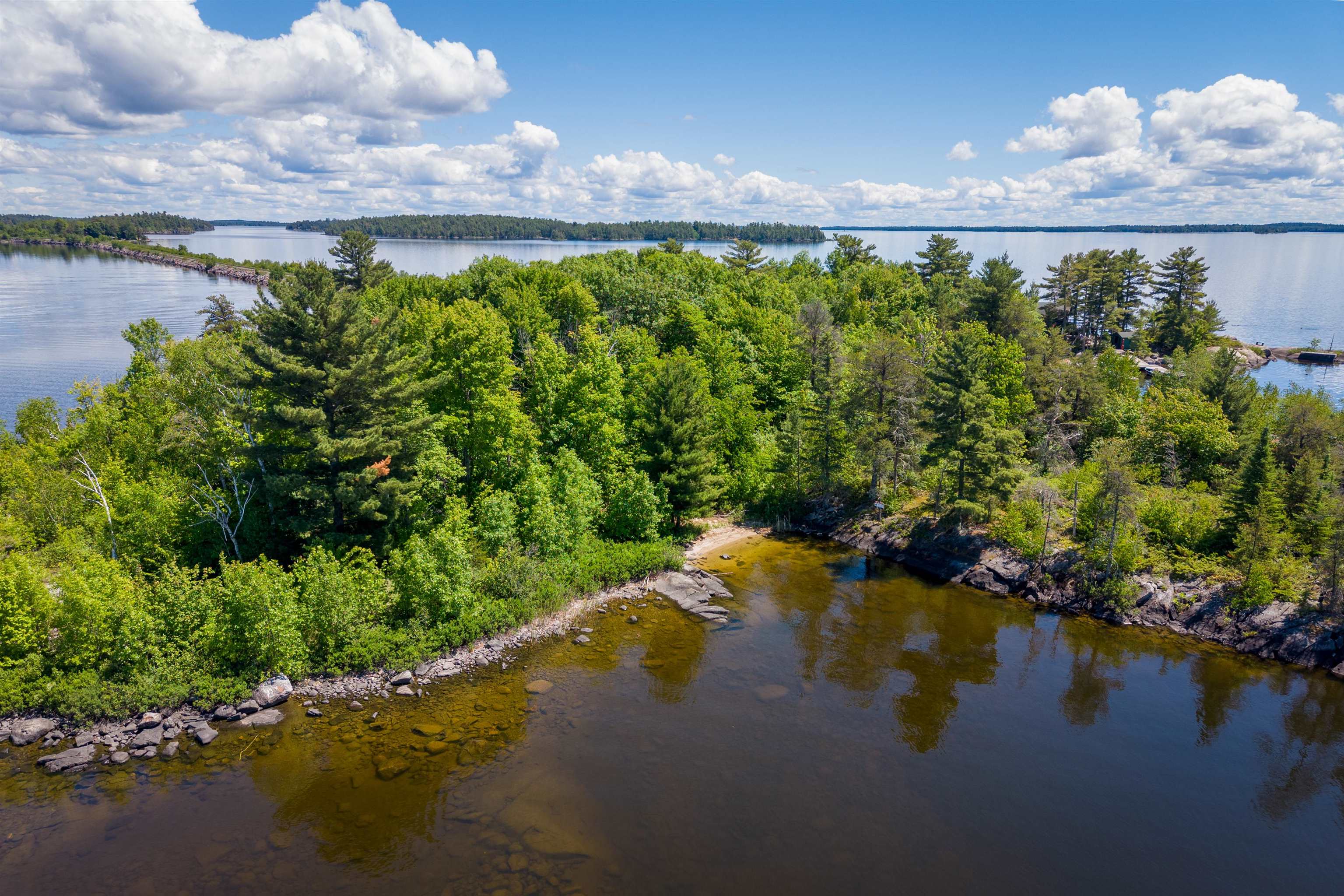 G 734 Rainy Lake, Fort Frances, Ontario, Canada photo 8
