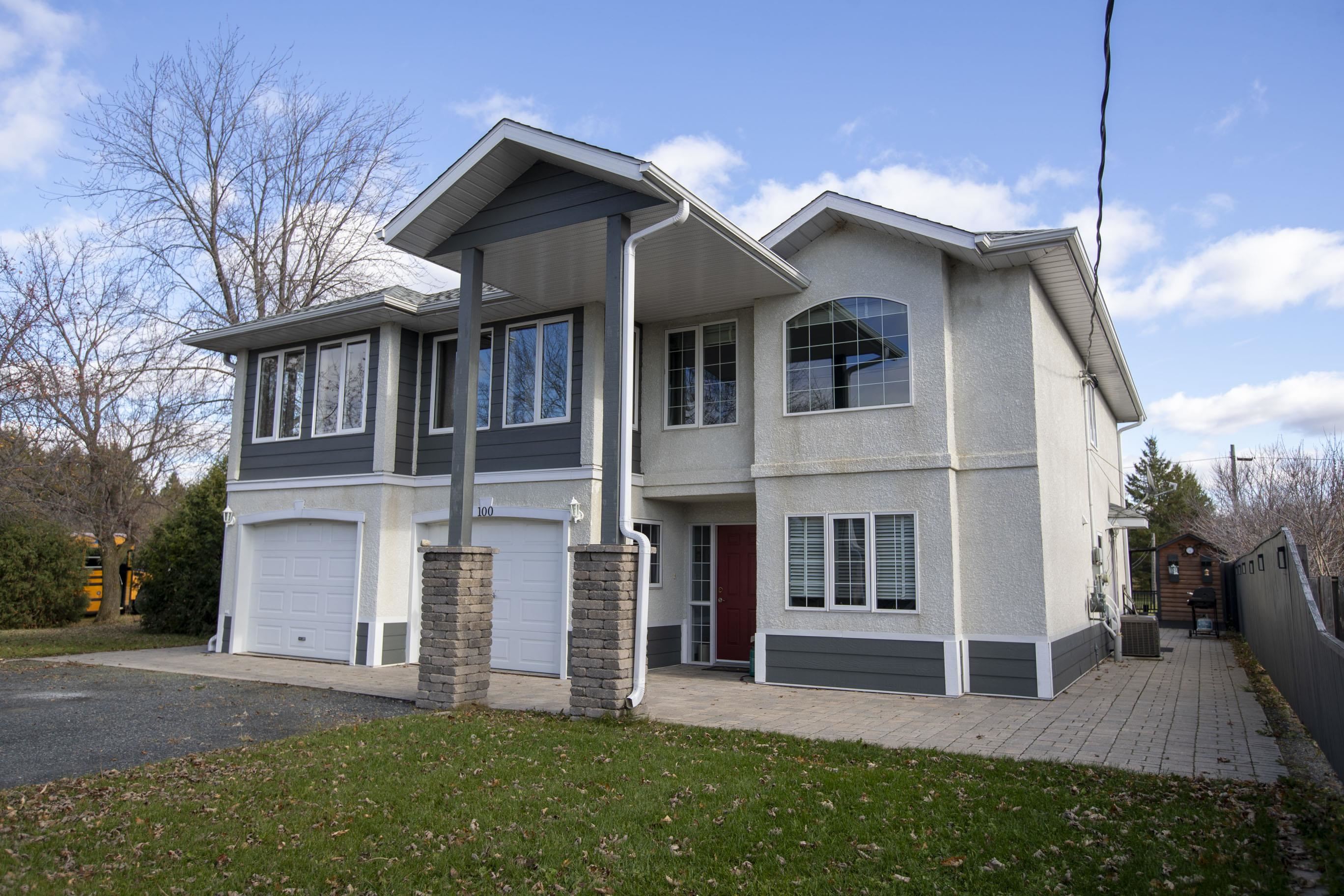 100 Queen Street, Barwick, Ontario, Canada photo 38