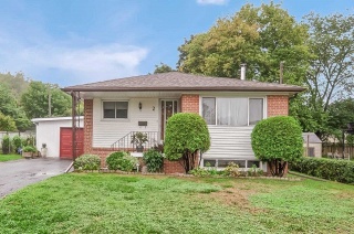 2 Seaton Dr, Aurora Ontario, Canada