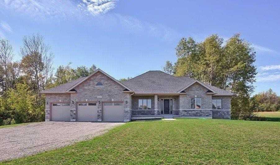 34 Westlake Crt, Kawartha Lakes Ontario, Canada