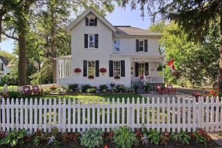 126 Main St. Unionville St, Markham Ontario, Canada