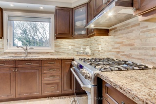 60 Ward Ave, East Gwillimbury Ontario