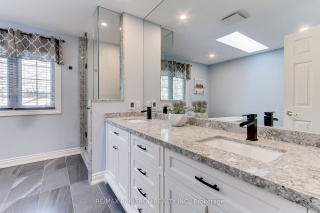 60 Ward Ave, East Gwillimbury Ontario