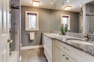60 Ward Ave, East Gwillimbury Ontario