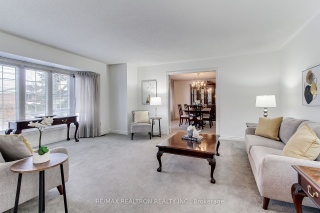 60 Ward Ave, East Gwillimbury Ontario