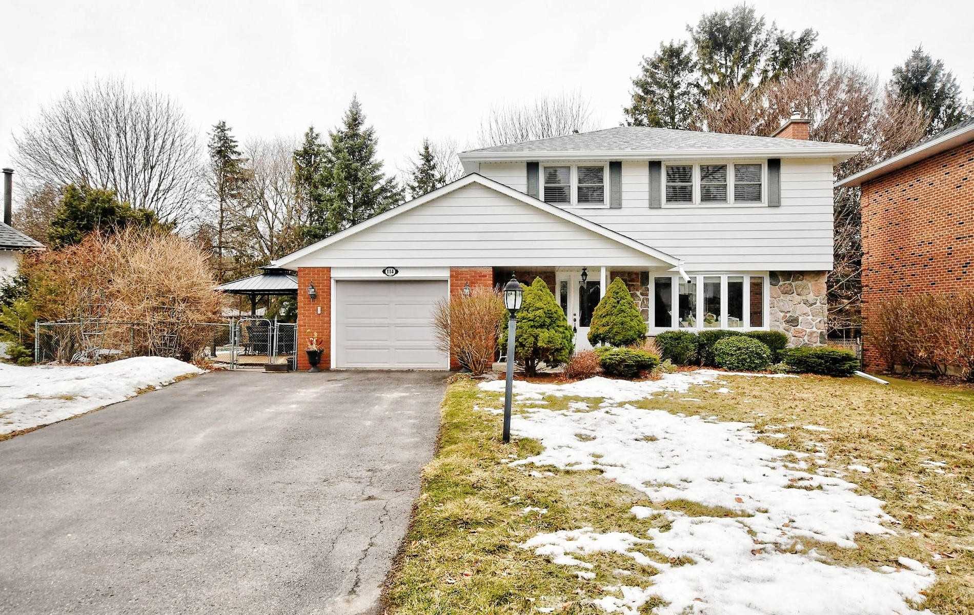 114 Aubrey Crt, Newmarket Ontario, Canada
