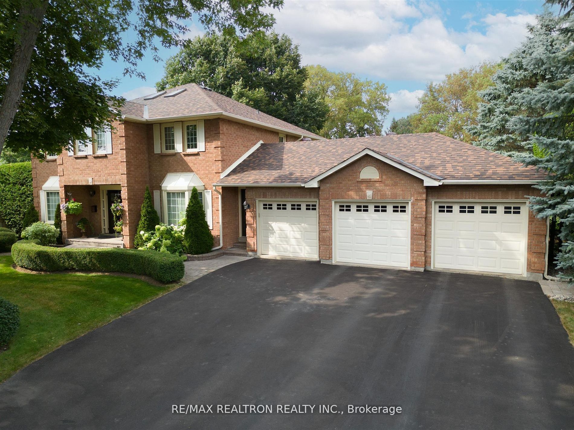 56 Ward Ave, East Gwillimbury Ontario, Canada