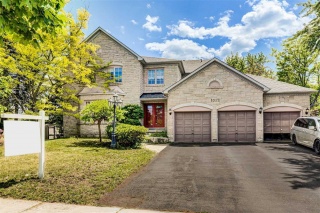 1092 Stonehaven Ave, Newmarket Ontario, Canada