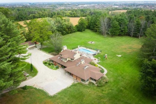 16365 Bathurst St, Newmarket Ontario, Canada