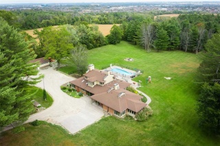 16365 Bathurst St, Newmarket Ontario, Canada