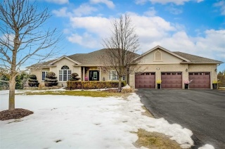 154 Colonel Wayling Blvd, East Gwillimbury Ontario, Canada