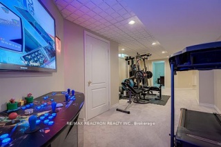 622 Lyman Blvd, Newmarket Ontario