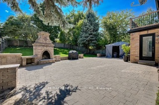 622 Lyman Blvd, Newmarket Ontario