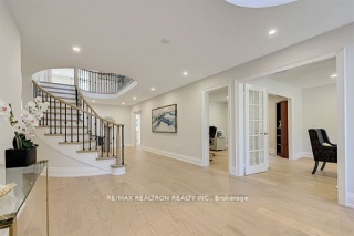 622 Lyman Blvd, Newmarket Ontario