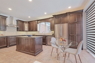 659 Mariner Lane, Newmarket Ontario