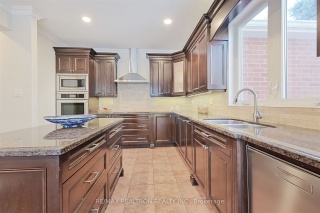 659 Mariner Lane, Newmarket Ontario