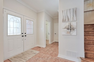 659 Mariner Lane, Newmarket Ontario