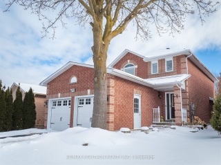 690 College Manor Dr, Newmarket Ontario